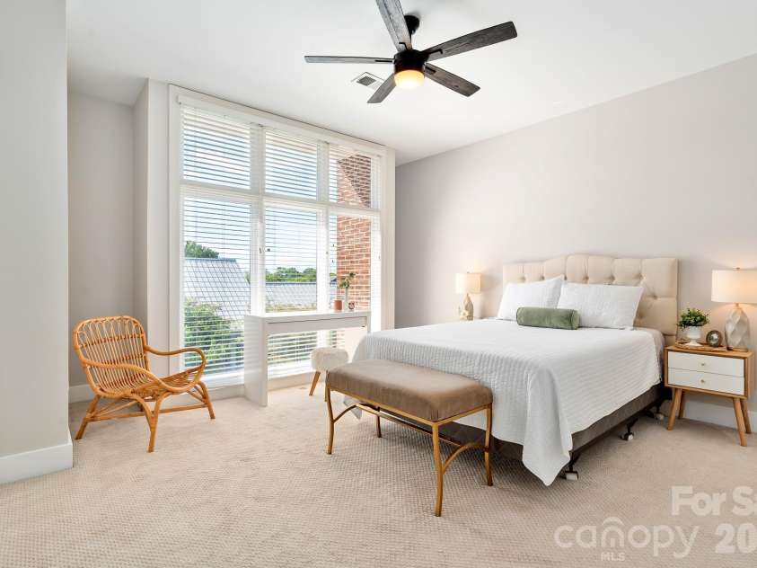 1959 Abbott Street, Charlotte, NC 28203.  MLS# CAR4389761, YatesRealty ID 32351. 
