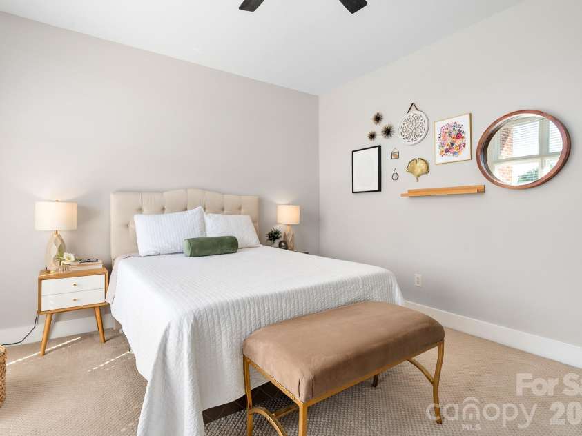 1959 Abbott Street, Charlotte, NC 28203.  MLS# CAR4389761, YatesRealty ID 32351. 