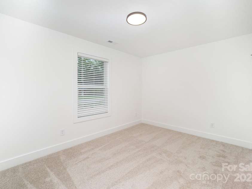 309 A Oakdale Avenue, Kannapolis, NC 28083.  MLS# CAR4287739, YatesRealty ID 32352. 