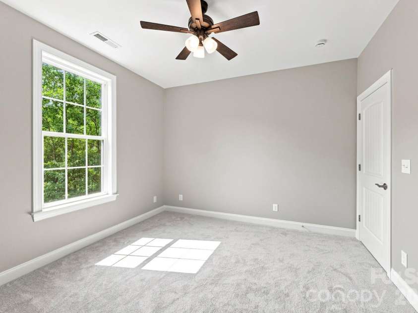 337 Petree Road, Winston Salem, NC 27106.  MLS# CAR4394954, YatesRealty ID 32353. 