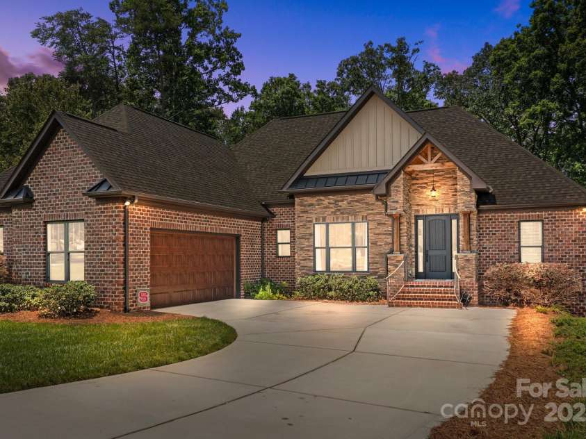 2341 Shiny Leaf Drive, Denver, NC 28037.  MLS# CAR4267140, YatesRealty ID 32355. Front Exterior View