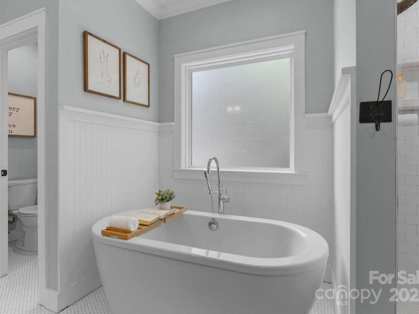 2341 Shiny Leaf Drive, Denver, NC 28037.  MLS# CAR4267140, YatesRealty ID 32355. Primary BA