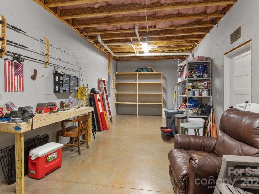2341 Shiny Leaf Drive, Denver, NC 28037.  MLS# CAR4267140, YatesRealty ID 32355. Workshop/additional storage