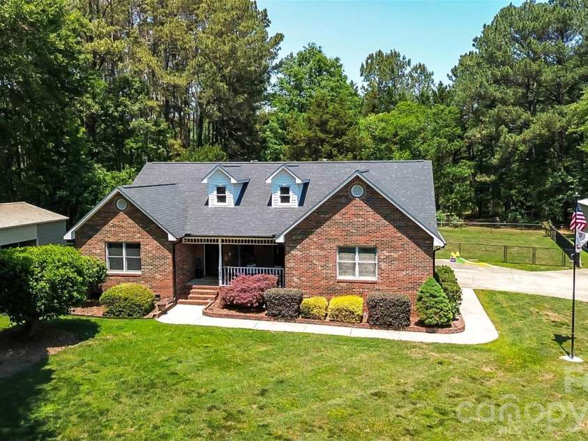1240 Petes Road, Lincolnton, NC 28092.  MLS# CAR4382644, YatesRealty ID 32357. 