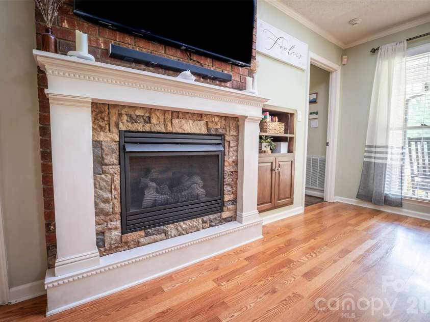 1240 Petes Road, Lincolnton, NC 28092.  MLS# CAR4382644, YatesRealty ID 32357. 