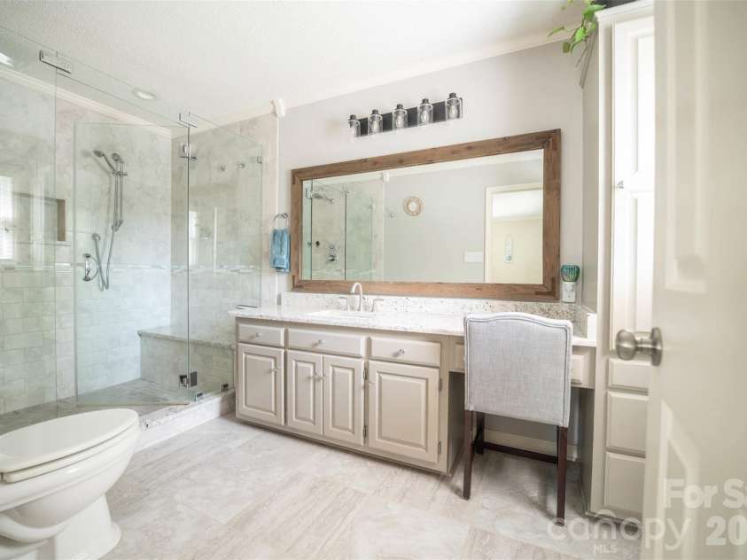 1240 Petes Road, Lincolnton, NC 28092.  MLS# CAR4382644, YatesRealty ID 32357. 
