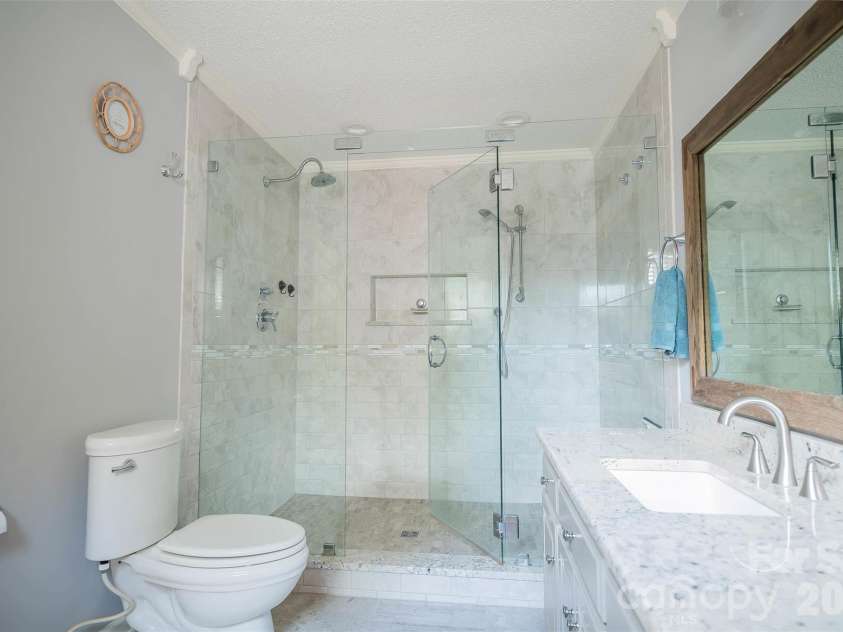 1240 Petes Road, Lincolnton, NC 28092.  MLS# CAR4382644, YatesRealty ID 32357. 