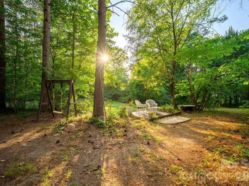 1240 Petes Road, Lincolnton, NC 28092.  MLS# CAR4382644, YatesRealty ID 32357. 