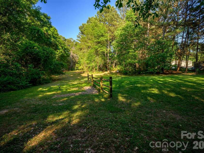 1240 Petes Road, Lincolnton, NC 28092.  MLS# CAR4382644, YatesRealty ID 32357. 
