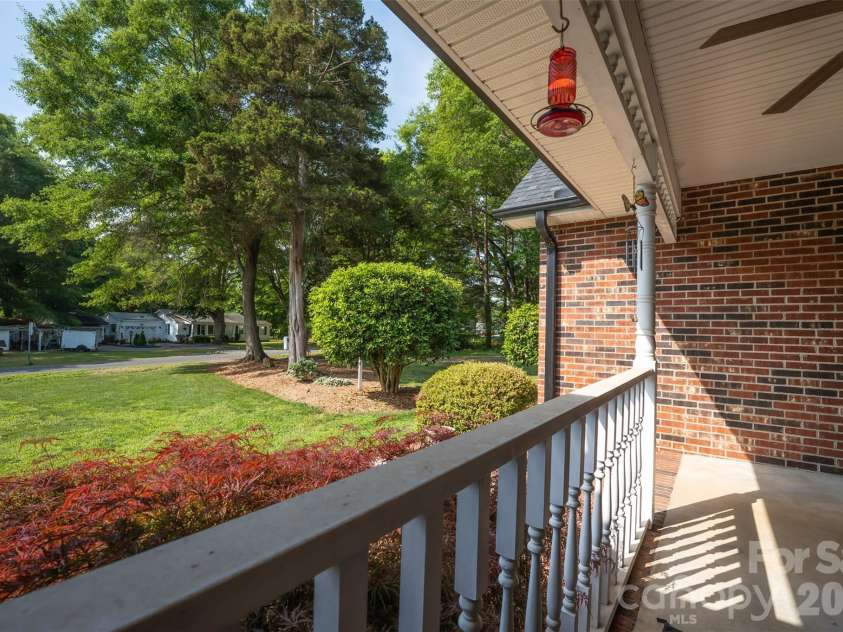 1240 Petes Road, Lincolnton, NC 28092.  MLS# CAR4382644, YatesRealty ID 32357. 