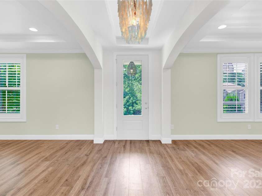 125 San Agustin Drive, Mooresville, NC 28117.  MLS# CAR4281195, YatesRealty ID 32357. 