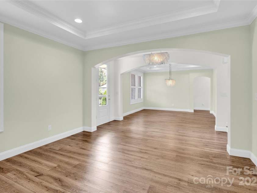 125 San Agustin Drive, Mooresville, NC 28117.  MLS# CAR4281195, YatesRealty ID 32357. 
