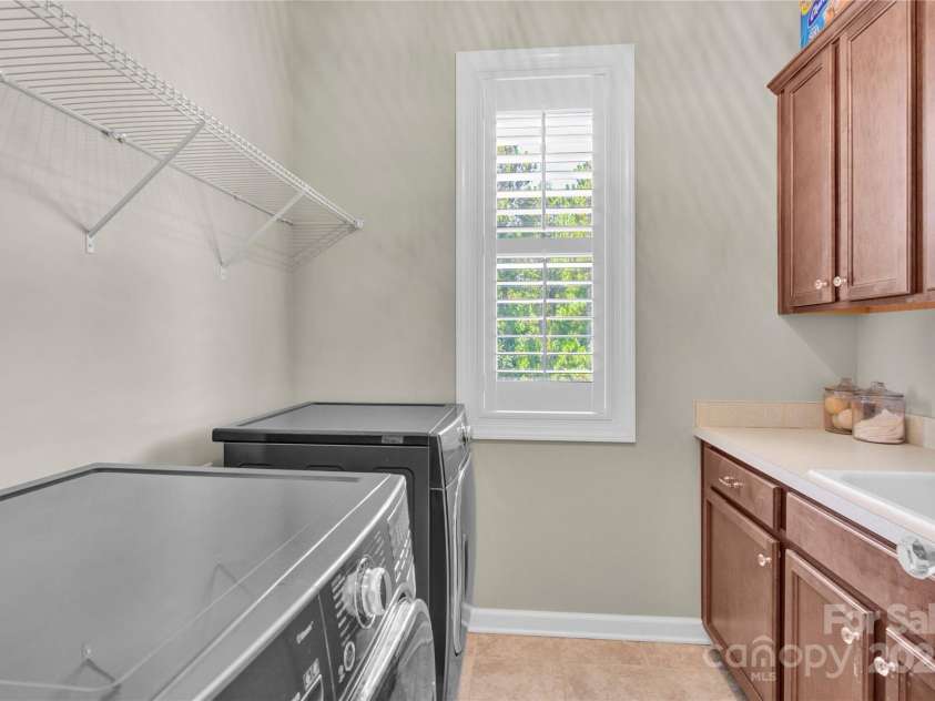 125 San Agustin Drive, Mooresville, NC 28117.  MLS# CAR4281195, YatesRealty ID 32357. 