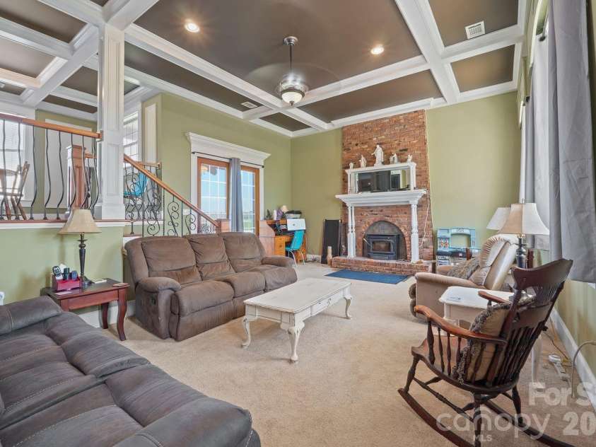 809 New Sterling Road, Stony Point, NC 28678.  MLS# CAR4393508, YatesRealty ID 32358. 