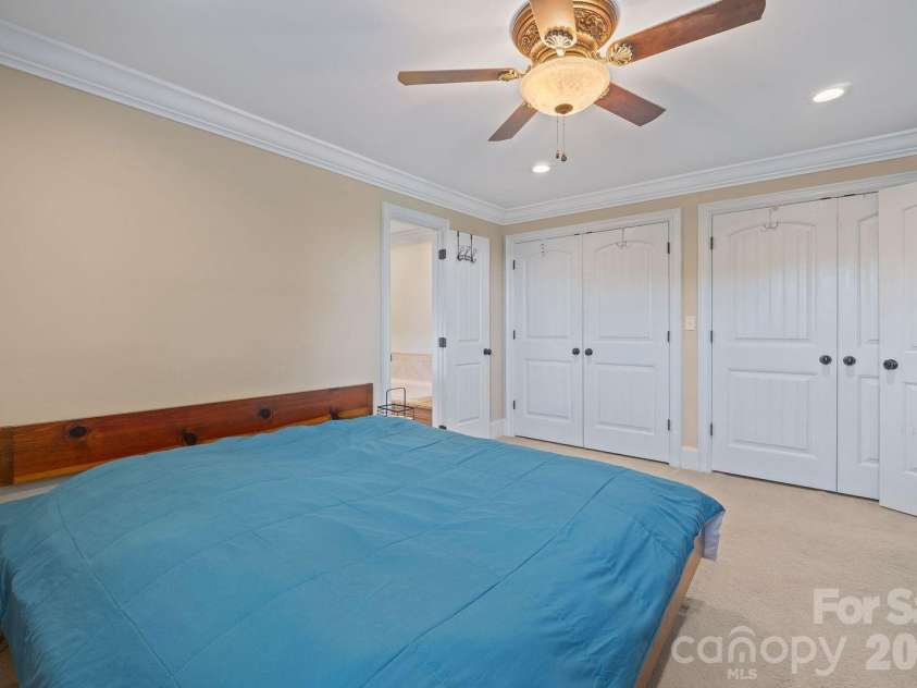 809 New Sterling Road, Stony Point, NC 28678.  MLS# CAR4393508, YatesRealty ID 32358. 