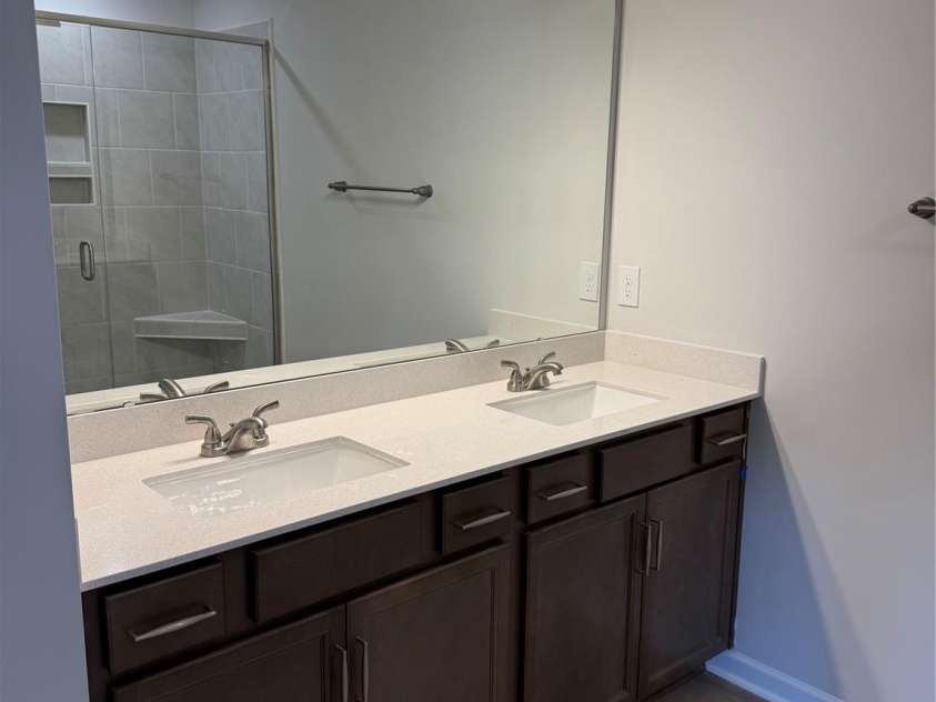 5843 Tuckaseegee Road, Charlotte, NC 28208.  MLS# CAR4337882, YatesRealty ID 3236. 