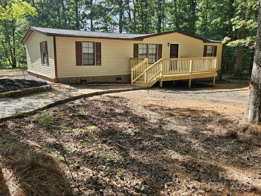 1335 Brookwood Drive, China Grove, NC 28023.  MLS# CAR4288208, YatesRealty ID 32360. 