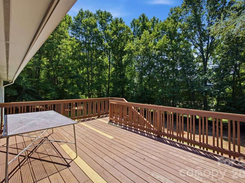 104 Oakwood Drive, Morganton, NC 28655.  MLS# CAR4392959, YatesRealty ID 32362. Back Deck