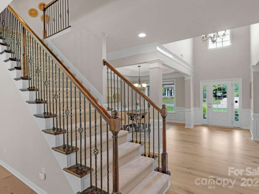 10604 Waxhaw Manor Drive, Waxhaw, NC 28173.  MLS# CAR4287173, YatesRealty ID 32364. 