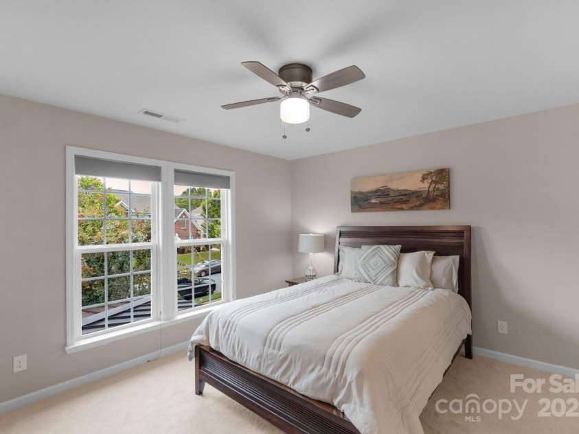 10604 Waxhaw Manor Drive, Waxhaw, NC 28173.  MLS# CAR4287173, YatesRealty ID 32364. Secondary Bedroom