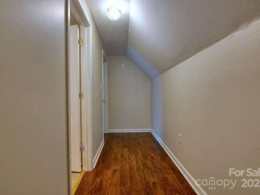 34 East Street, Weaverville, NC 28787.  MLS# CAR4318951, YatesRealty ID 32366. 