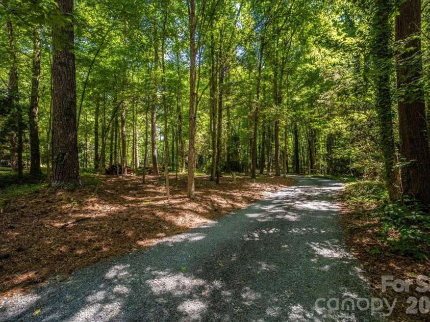 8903 New Town Road, Waxhaw, NC 28173.  MLS# CAR4394189, YatesRealty ID 32366. 