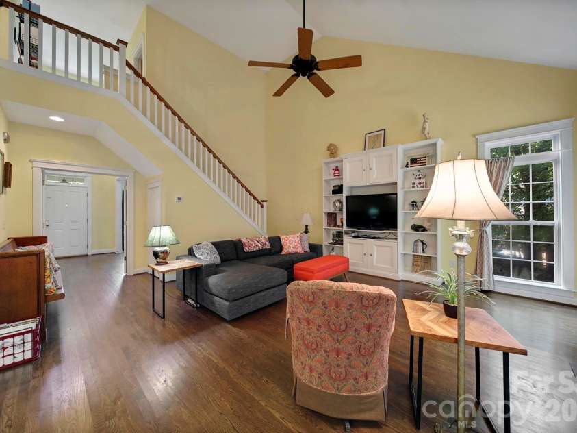 1512 Calvin Hal Road, Lake Wylie, SC 29710.  MLS# CAR4368347, YatesRealty ID 32367. 
