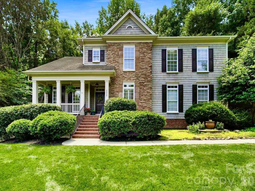1512 Calvin Hal Road, Lake Wylie, SC 29710.  MLS# CAR4368347, YatesRealty ID 32367. 