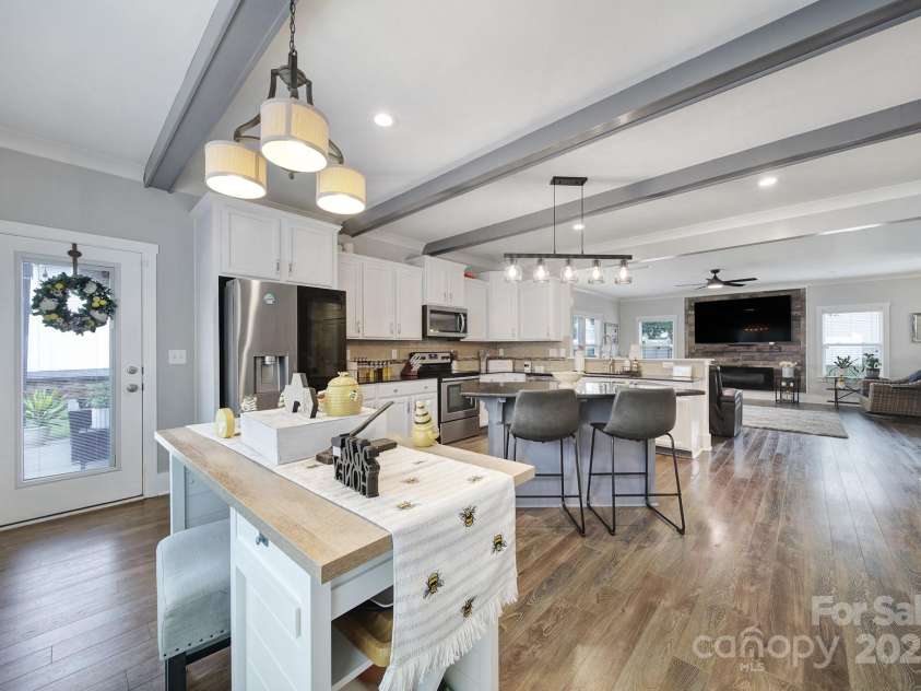 1156 Wagner Avenue, Fort Mill, SC 29715.  MLS# CAR4286856, YatesRealty ID 32368. 