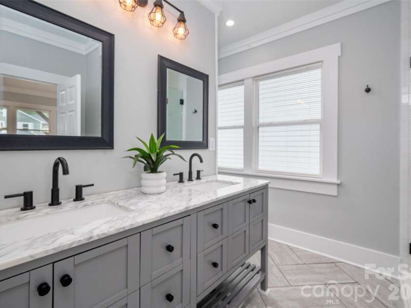 174 Tournament Drive, Concord, NC 28025.  MLS# CAR4385938, YatesRealty ID 32368. Primary bathroom