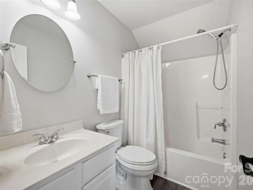 12440 Kane Alexander Drive, Huntersville, NC 28078.  MLS# CAR4390522, YatesRealty ID 32369. Full Bath 2