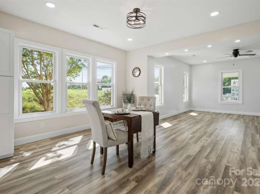 595 Court Street, Marion, NC 28752.  MLS# CAR4279159, YatesRealty ID 32370. 