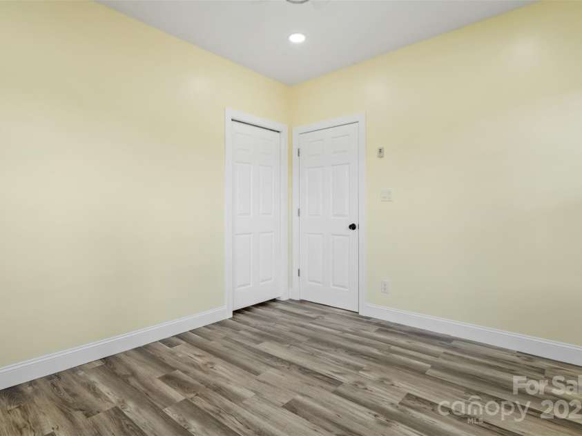 595 Court Street, Marion, NC 28752.  MLS# CAR4279159, YatesRealty ID 32370. 