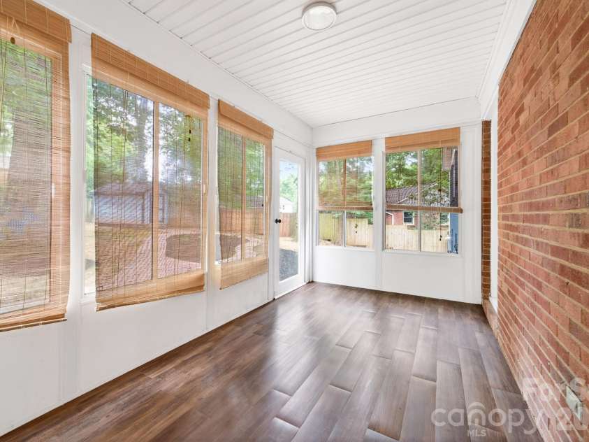 6209 Candlewood Drive, Charlotte, NC 28210.  MLS# CAR4390750, YatesRealty ID 32370. 