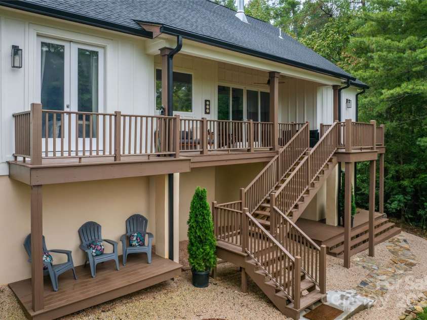 217 Sycamore Drive, Nebo, NC 28761.  MLS# CAR4284109, YatesRealty ID 32371. 