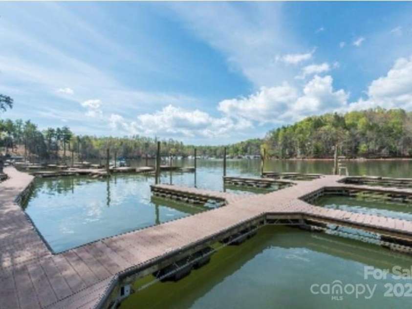 217 Sycamore Drive, Nebo, NC 28761.  MLS# CAR4284109, YatesRealty ID 32371. 