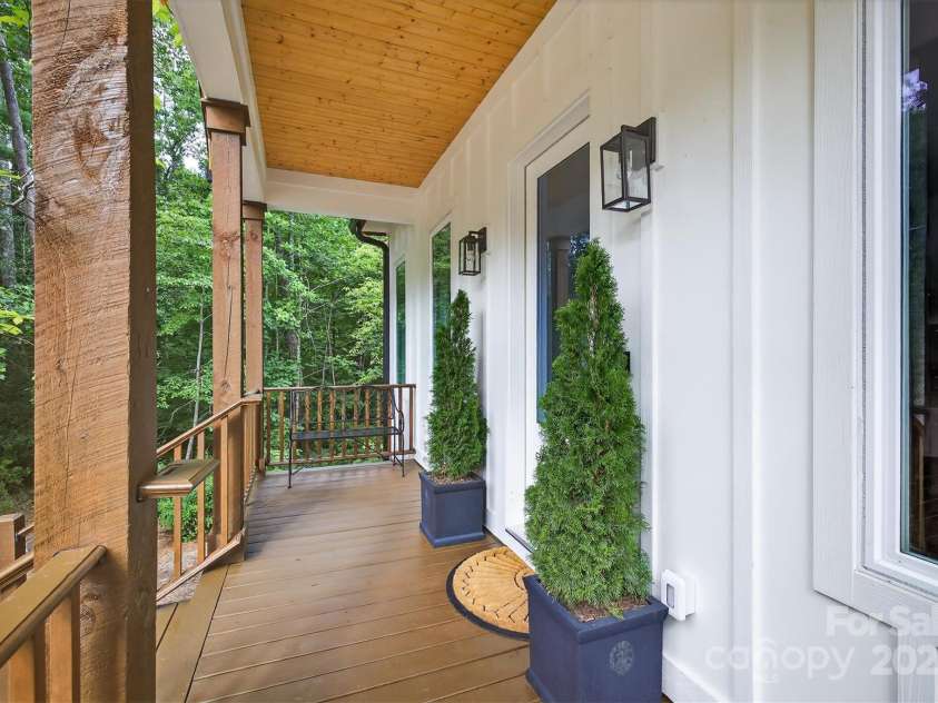 217 Sycamore Drive, Nebo, NC 28761.  MLS# CAR4284109, YatesRealty ID 32371. 