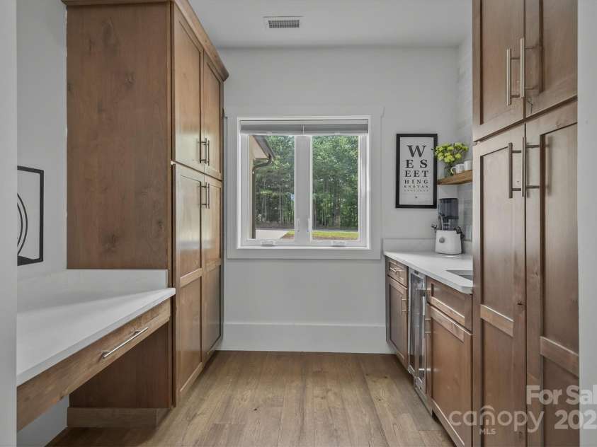 217 Sycamore Drive, Nebo, NC 28761.  MLS# CAR4284109, YatesRealty ID 32371. 