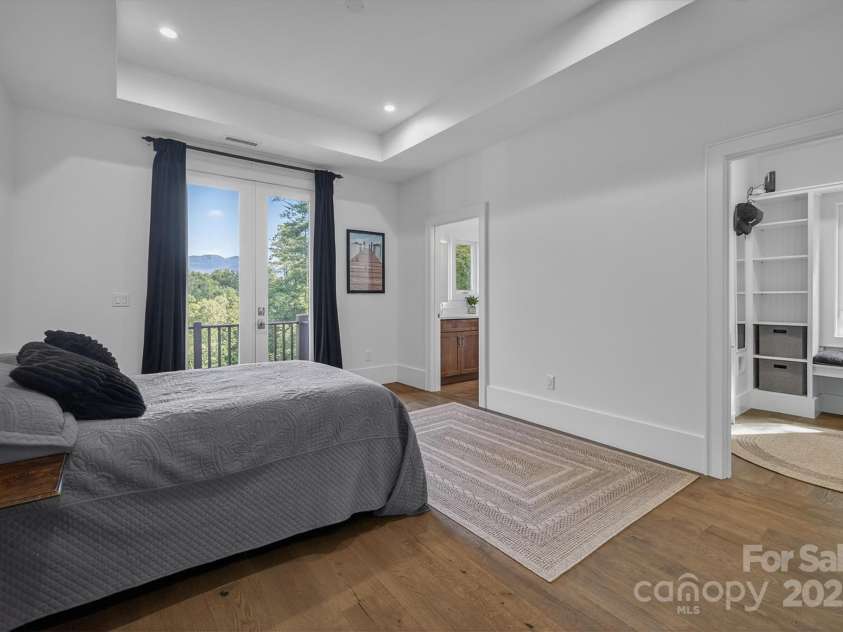 217 Sycamore Drive, Nebo, NC 28761.  MLS# CAR4284109, YatesRealty ID 32371. 