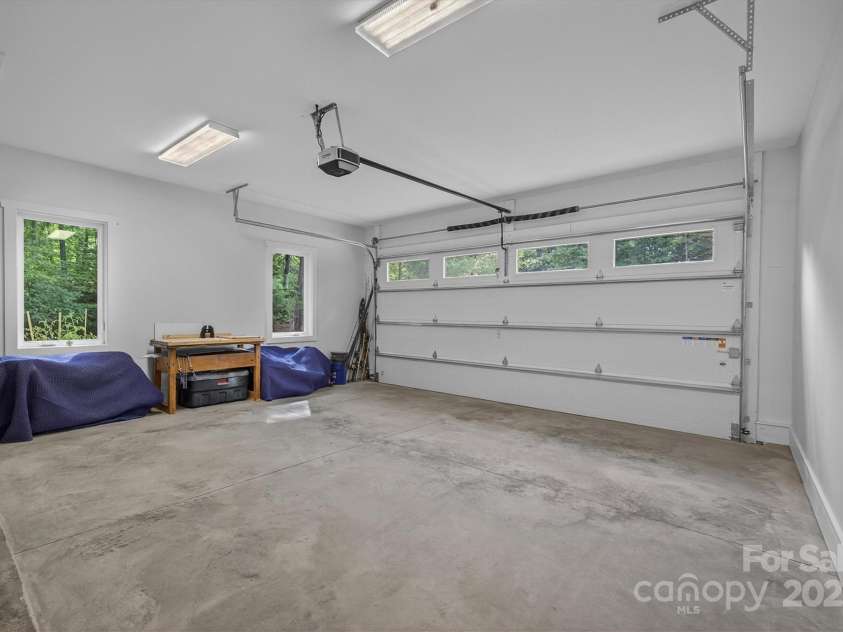 217 Sycamore Drive, Nebo, NC 28761.  MLS# CAR4284109, YatesRealty ID 32371. 