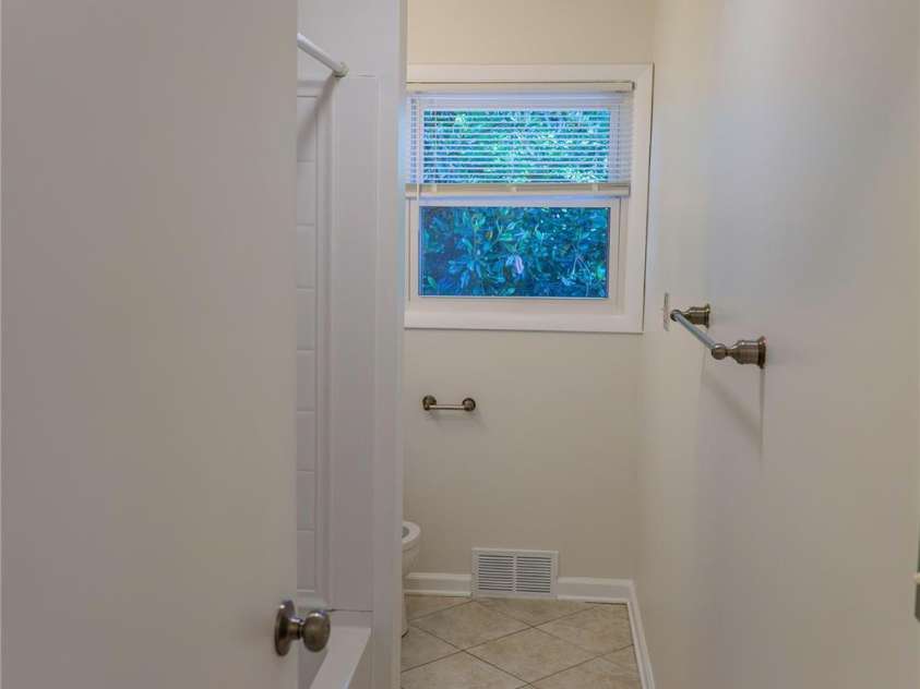 354 Brevard Road, Asheville, NC 28806.  MLS# CAR4396770, YatesRealty ID 32373. 
