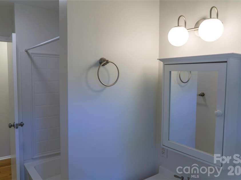 354 Brevard Road, Asheville, NC 28806.  MLS# CAR4396770, YatesRealty ID 32373. 