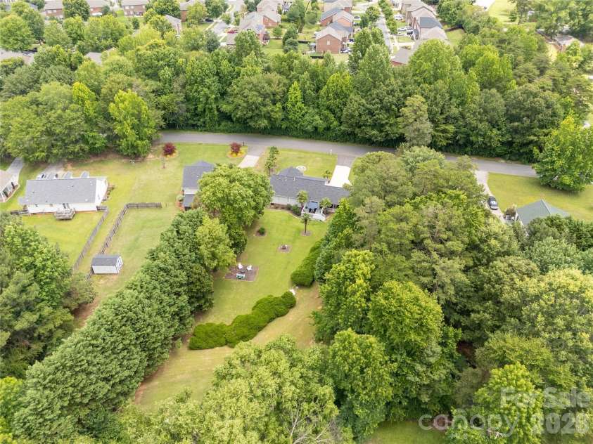 1315 Ridgewood Drive, Rock Hill, SC 29732.  MLS# CAR4393979, YatesRealty ID 32376. 