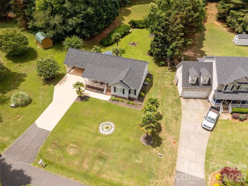 1315 Ridgewood Drive, Rock Hill, SC 29732.  MLS# CAR4393979, YatesRealty ID 32376. 