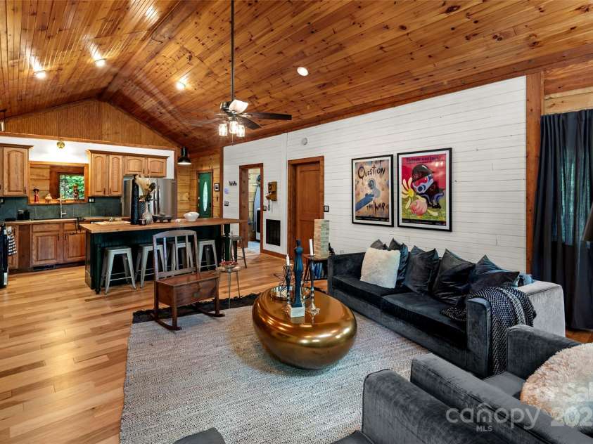 619 Leisure Lane, Burnsville, NC 28714.  MLS# CAR4326174, YatesRealty ID 32376. 