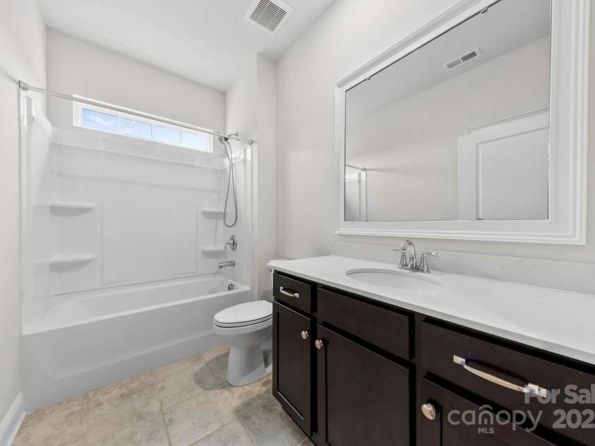 1300 Dali Boulevard, Mount Holly, NC 28120.  MLS# CAR4273269, YatesRealty ID 32377. 