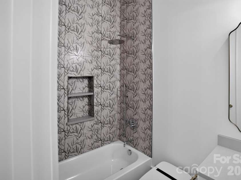 475 State View Road, Boone, NC 28607.  MLS# CAR4396761, YatesRealty ID 32377. 