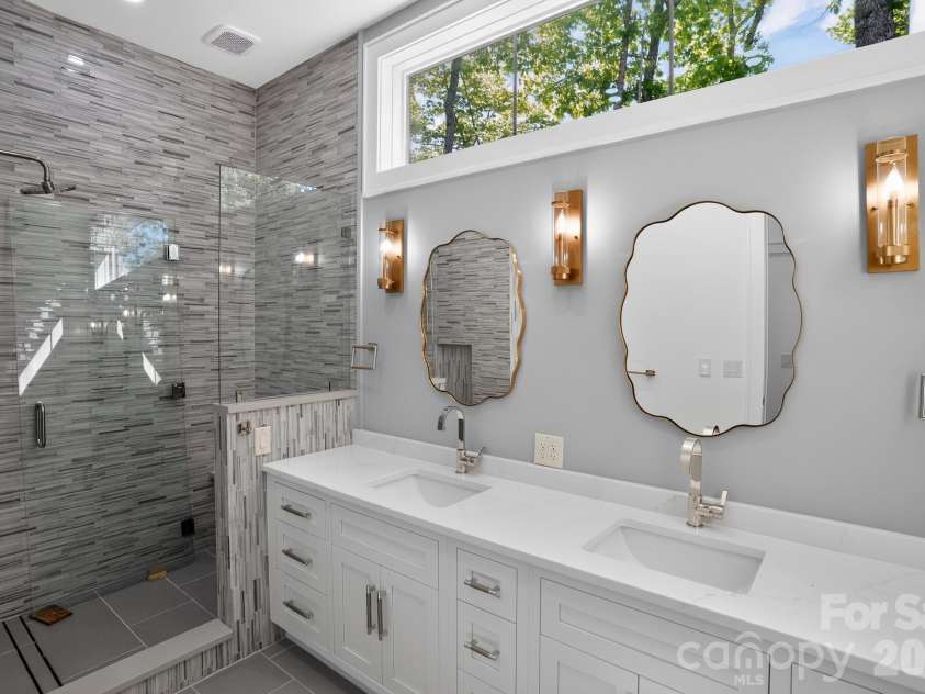 475 State View Road, Boone, NC 28607.  MLS# CAR4396761, YatesRealty ID 32377. 