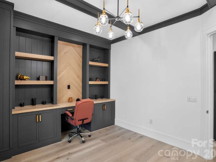 475 State View Road, Boone, NC 28607.  MLS# CAR4396761, YatesRealty ID 32377. 