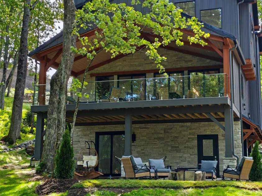 475 State View Road, Boone, NC 28607.  MLS# CAR4396761, YatesRealty ID 32377. 
